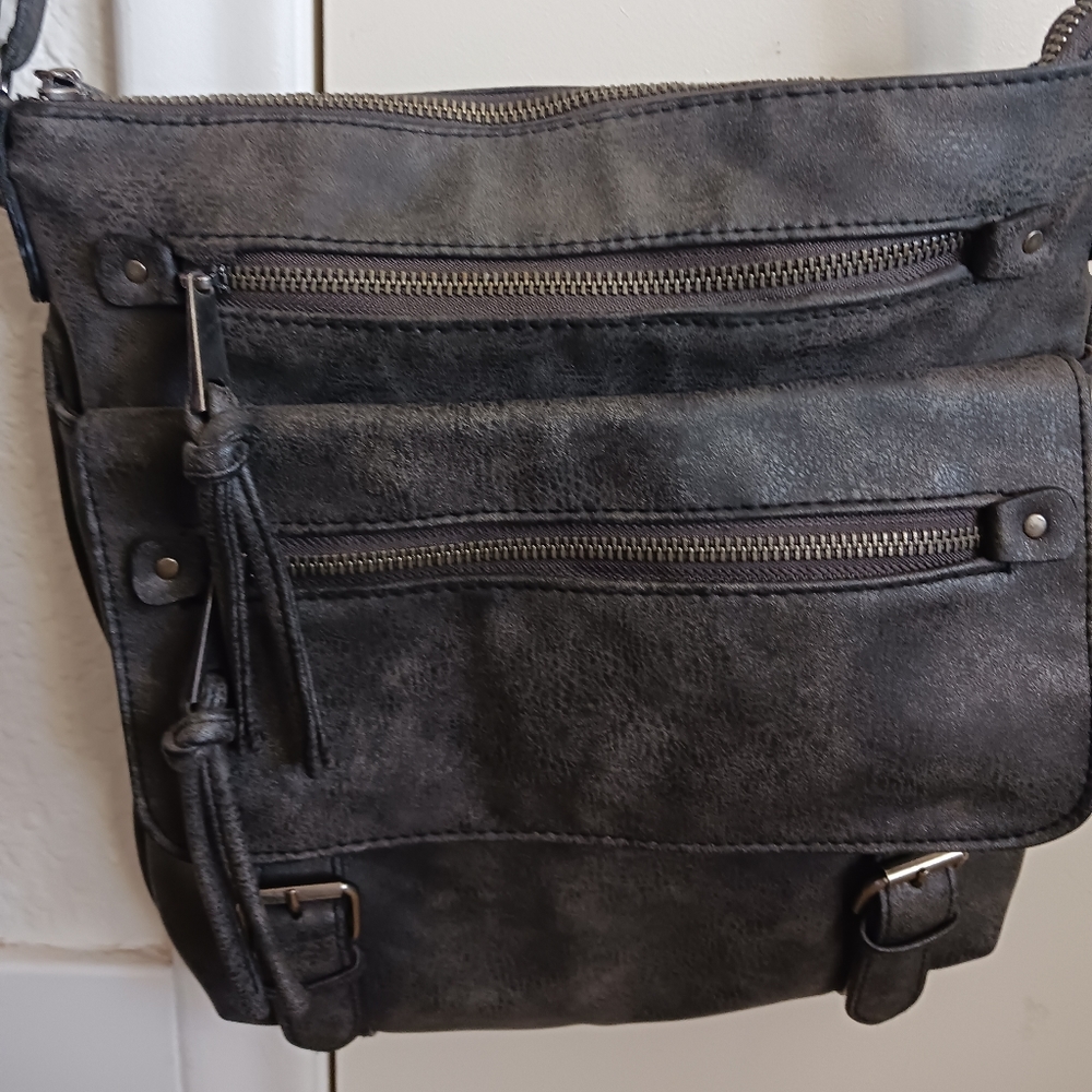 Crossbody purse